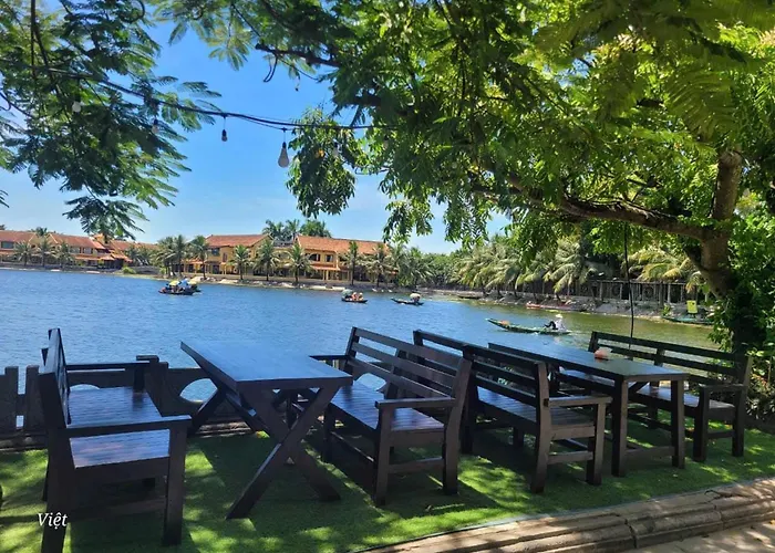Tam Coc Lake View Homestay